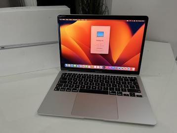 Macbook Air 13 - (M1 Chip / 256 Go SSD) beschikbaar voor biedingen