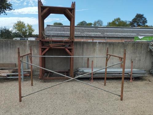 grote gevelstelling, Metserstelling, steiger 40 kaders, Doe-het-zelf en Bouw, Steigers, Gebruikt, Gevelsteiger, 5 meter of hoger