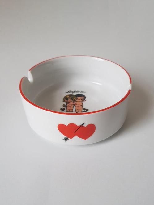KIM GROVE -  Liefde is... ASBAK - schminkpotje - porselein, Verzamelen, Retro, Ophalen of Verzenden