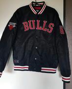 Veste NBA Chicago Bulls taille S, j'ai aussi celle-ci en XL, Enlèvement, Taille 56/58 (XL)