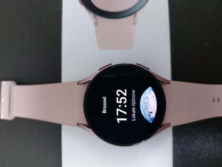 Samsung galaxy 4 smartwatch roze, Handtassen en Accessoires, Smartwatches, Zo goed als nieuw, Roze, Ophalen