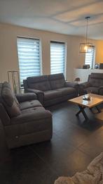 Salon, Ophalen, Zo goed als nieuw, Stof