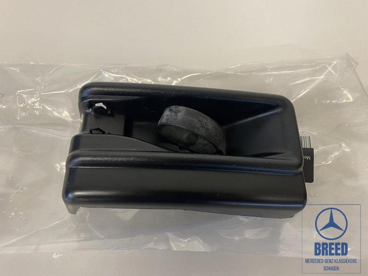 NOS rozet gordelsluiting rechts Mercedes-Benz W124 T-model S, Auto-onderdelen, Interieur en Bekleding, Mercedes-Benz, Nieuw, Ophalen of Verzenden
