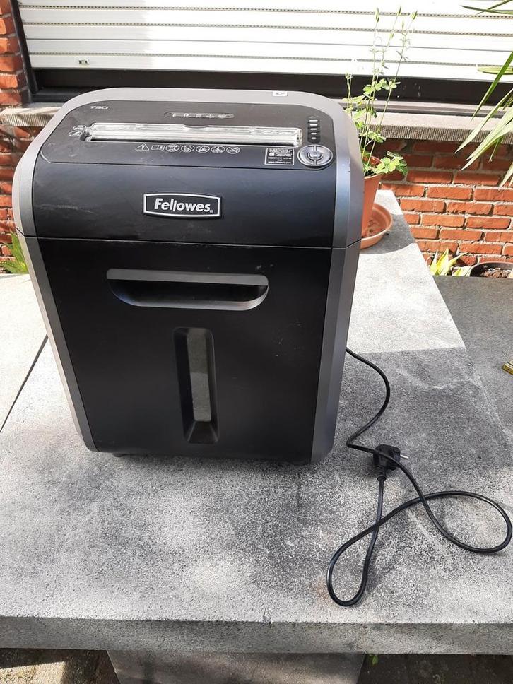 Professionele papierversniperaar, Divers, Accessoires de bureau, Comme neuf, Enlèvement