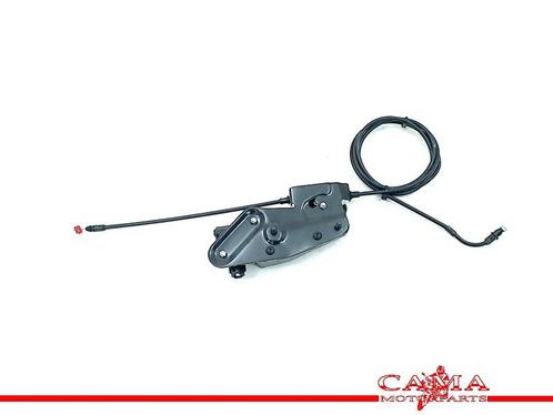 BUDDYSEAT SCHARNIER GTS 300 2018- (GTS300 Super HPE-TECH), Auto-onderdelen, Overige Auto-onderdelen, Overige automerken, Gebruikt