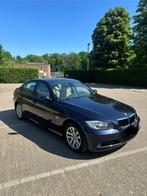 BMW 318i automaat, Auto's, BMW, Automaat, Achterwielaandrijving, Beige, 4 cilinders