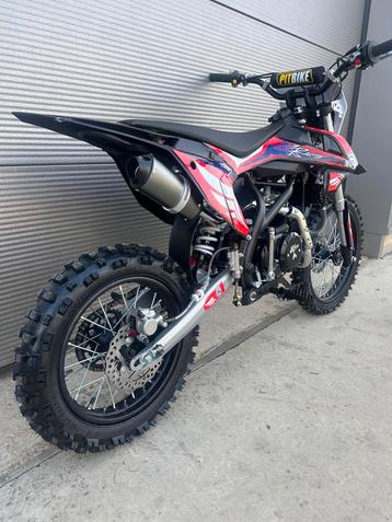 4kracing YX 140cc 4-takt crossmotor beschikbaar voor biedingen