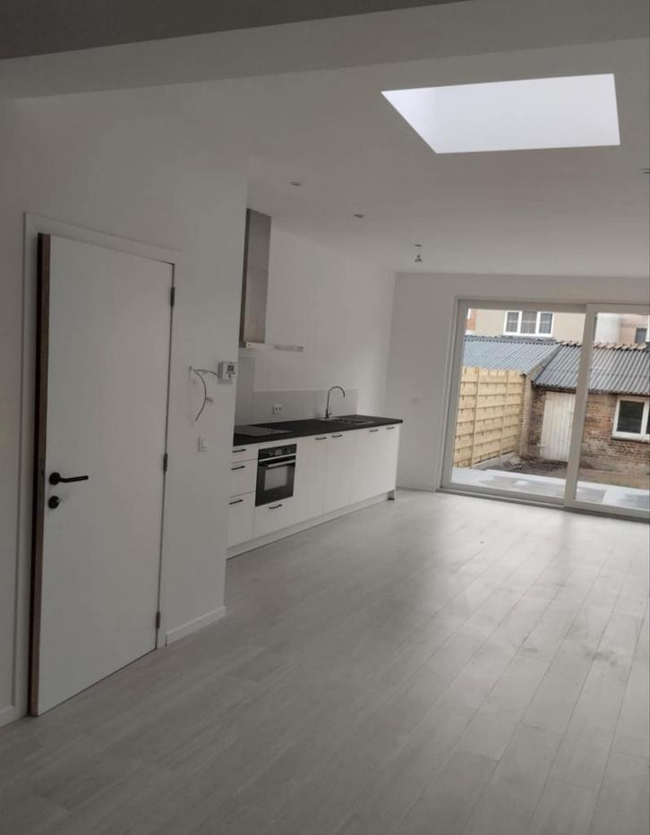 Renovatiewerken, Diensten en Vakmensen, Aannemers