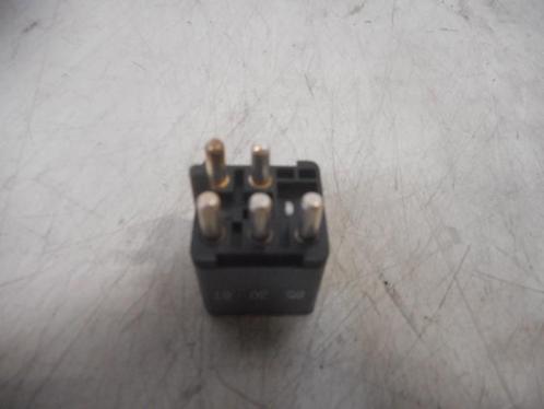 RELAIS Mercedes-Benz 190 (W201) (0015420219), Auto-onderdelen, Elektronica en Kabels, Mercedes-Benz, Gebruikt