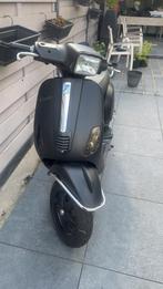 Vespa S50 2011, Fietsen en Brommers, Ophalen, Zo goed als nieuw, Vespa