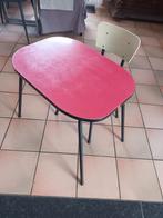 rood vintage kindertafel, Kinderen en Baby's, Ophalen, Gebruikt, Tafel(s) en Stoel(en)