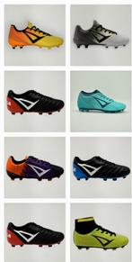 Lot chaussures de foot, Enlèvement, Comme neuf, Chaussures