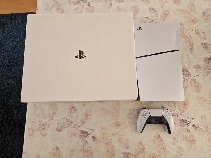Playstation 5 Slim Digitaal te koop., Games en Spelcomputers, Spelcomputers | Sony PlayStation 4, Zo goed als nieuw, Slim, Ophalen