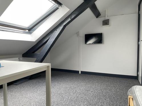 Chambre à louée sur Maubeuge, Immo, Appartementen en Studio's te huur, Provincie Henegouwen, Minder dan 20 m²