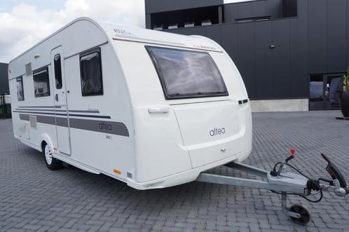 Mooie 5pers.Adria met mover, airco, voortent, stapelbed, ron, Caravans en Kamperen, Caravans, Bedrijf, tot en met 5, Rondzit, Adria