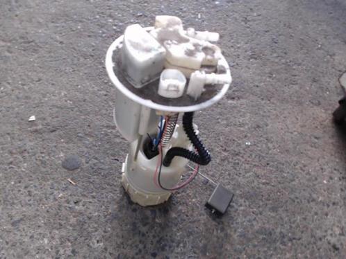 Pompe à carburant Peugeot 107 1.0i 50kw 2009-2012 LP/14920, Auto-onderdelen, Overige Auto-onderdelen, Peugeot, Gebruikt, Ophalen