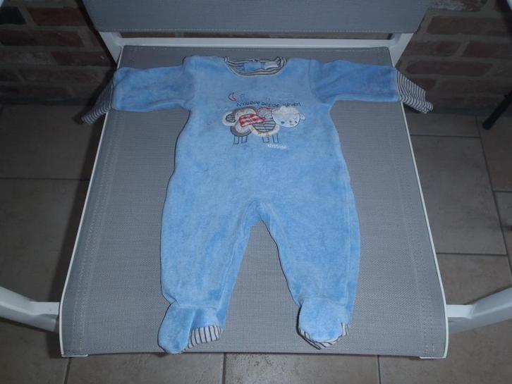 pyjama maat 50 - geboorte, Kinderen en Baby's, Babykleding | Maat 50, Zo goed als nieuw, Jongetje, Nacht- of Onderkleding, Ophalen of Verzenden