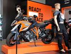 KTM 1290 SUPER DUKE GT, 2 cilinders, Motorrijbewijs A, Bedrijf, 1301 cc