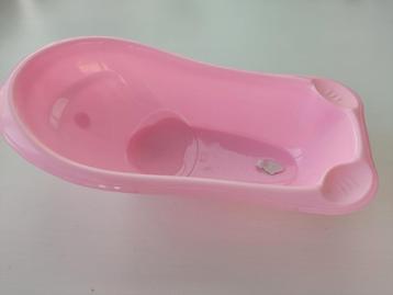 Badje voor pop beschikbaar voor biedingen