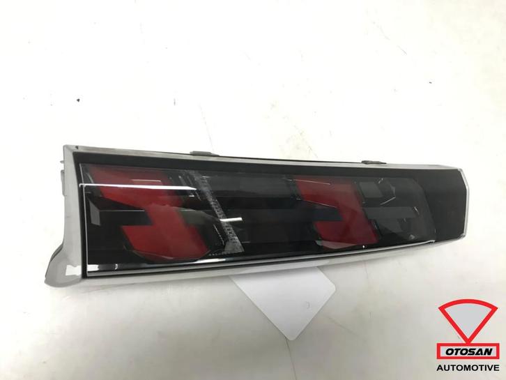 Peugeot 2008 2019+ LED Achterlicht Rechts Binnen 9825957180, Auto-onderdelen, Verlichting, Peugeot, Gebruikt