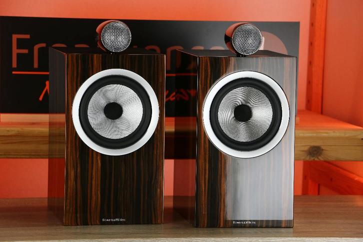 B&W 705s2 / s 2 Signature Datuk. TRADE.INRUIL No Stands*, Audio, Tv en Foto, Luidsprekerboxen, Zo goed als nieuw, Ophalen of Verzenden