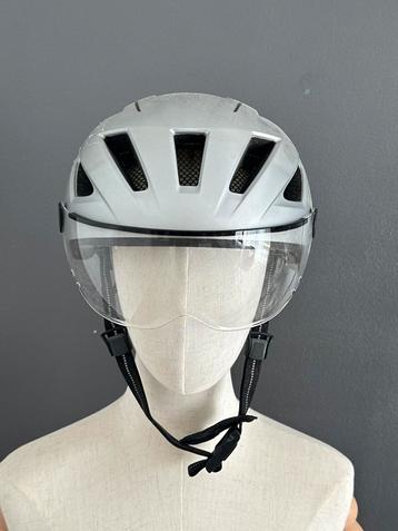Fietshelm Abus pedelec 2.0 beschikbaar voor biedingen