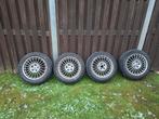 Mercedes w201 w124 velgen + winterbanden, Auto-onderdelen, Banden en Velgen, Ophalen, 16 inch, Winterbanden, Velg(en)