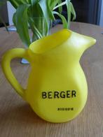 BERGER SIROP PICHET VINTAGE PLASTIC, Collections, Enlèvement ou Envoi, Comme neuf, Ustensile