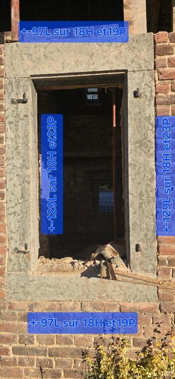 Encadrement en pierre bleue  beschikbaar voor biedingen