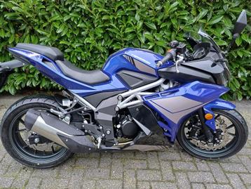 Nieuwe TRMOTOR type gp1 125 viertakt race baan motor  beschikbaar voor biedingen