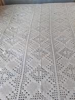 Antieke witte katoenen sprei gehaakt 2 m 25 bij 1 m 90, Huis en Inrichting, Slaapkamer | Beddengoed, Ophalen, Wit, Overige typen