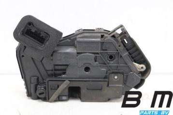 Portierslot linksachter VW Golf 8 5TA839015K beschikbaar voor biedingen