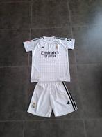 Real Madrid shirt van Mbappe voor 14-16 jaar, Sport en Fitness, Voetbal, Maat S, Ophalen of Verzenden, Zo goed als nieuw, Shirt