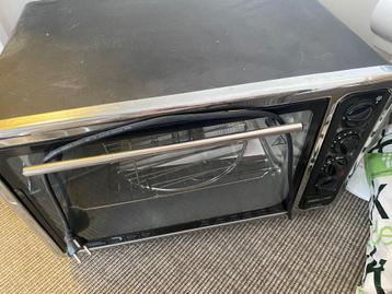 Oven te geef gratis beschikbaar voor biedingen
