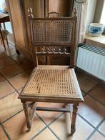 4 stoelen, Enlèvement