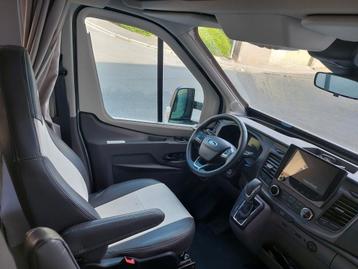 Ford challenger ultimate, 6 à 7 mètres, Panneau solaire, Particulier, 2 lits séparés