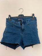 Short jeans, Kleding | Dames, Spijkerbroeken en Jeans, Blauw, Ophalen of Verzenden, Zo goed als nieuw, W27 (confectie 34) of kleiner