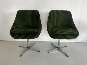 Vintage groene fauteuils 2 stuks beschikbaar voor biedingen