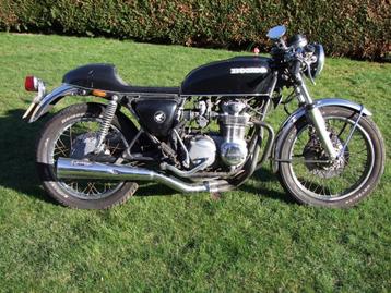 2 x Honda CB 550 en Honda CB 500 oldtimer motoren disponible aux enchères