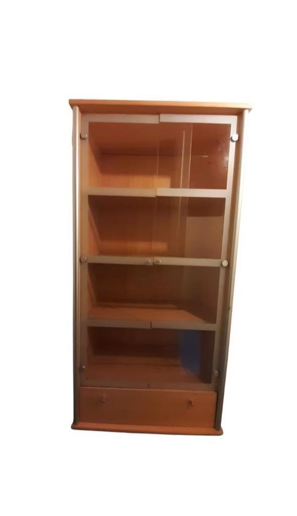Houten vitrinekast met glazen deuren en opberglade, Huis en Inrichting, Kasten | Boekenkasten, Zo goed als nieuw, Met deur(en)
