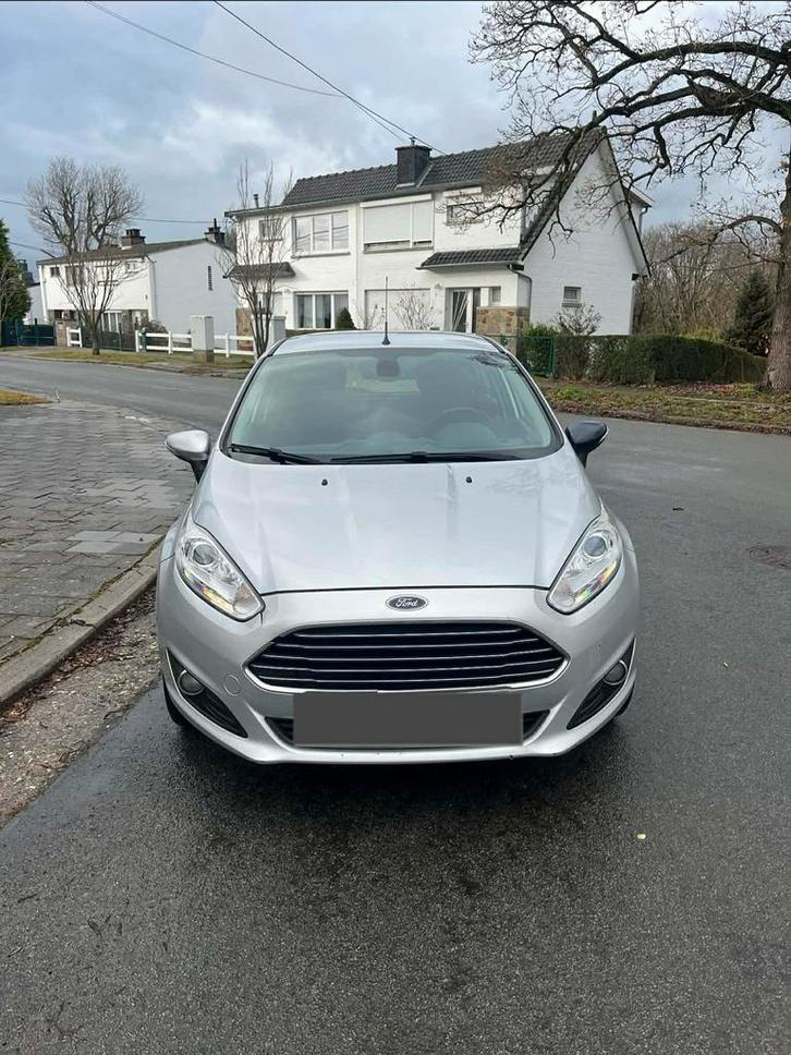 Ford Fiesta 1.5 diesel pret à immatriculer, Auto's, Ford, Bedrijf, Te koop, Fiësta, ABS, Achteruitrijcamera, Adaptieve lichten
