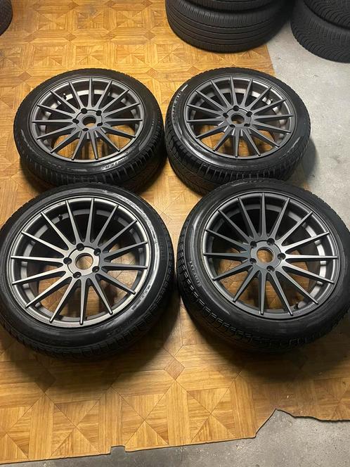 Velgen met banden 245/45/19 en 275/40/19 Pirelli Runflat, Auto diversen, Wieldoppen, Zo goed als nieuw, Ophalen