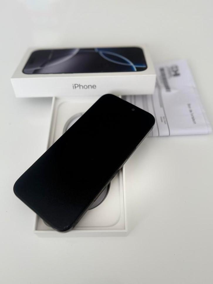 Iphone 16 Pro Max 256 GB | Zwart titanium | Garantie, Telecommunicatie, Mobiele telefoons | Apple iPhone, Zo goed als nieuw, 256 GB