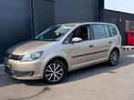 Volkswagen Touran 1.6 CR TDI | Navi | 1ste eigenaar | Garant, Auto's, Volkswagen, Voorwielaandrijving, Euro 5, Gebruikt, Zwart