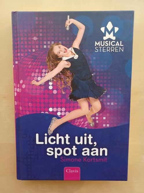 Licht uit, spot aan! - NIEUW, Boeken, Kinderboeken | Jeugd | 10 tot 12 jaar, Nieuw, Fictie, Ophalen of Verzenden