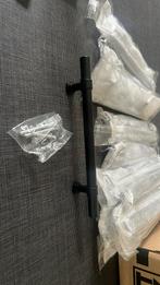 Lot van 13 nieuwe zwarte handgrepen, Ophalen of Verzenden, Nieuw, Overige materialen, Overige typen