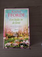 Een Liefde in de Lente, Ophalen of Verzenden, Zo goed als nieuw, Katie Fforde, België