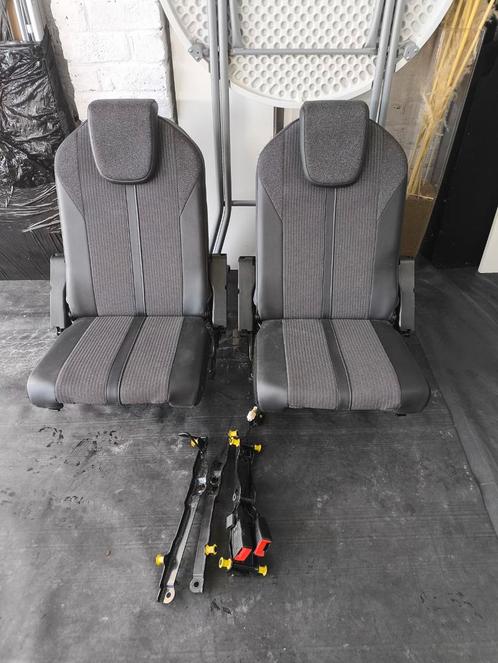 Peugeot 5008 stoelen vanaf eind 2016, 3e rij, Auto-onderdelen, Interieur en Bekleding, Peugeot, Ophalen of Verzenden