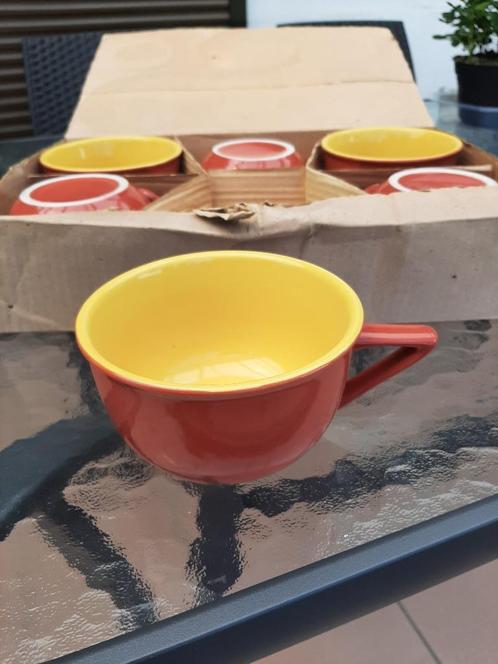 Grote (soep-)tas, Huis en Inrichting, Keuken | Servies, Nieuw, Kop(pen) en/of Schotel(s), Effen, Overige materialen, Ophalen