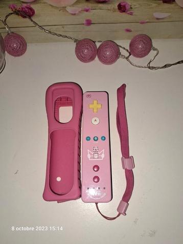 Pink Peach Wii Motion Plus-controller 